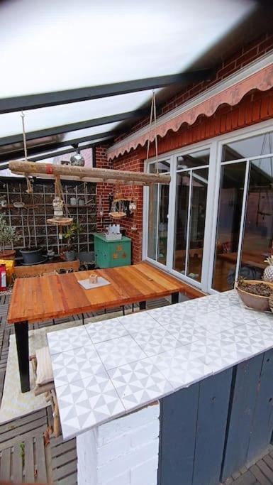 Gemuetliche Souterrain Wohnung Luneburgo Exterior foto